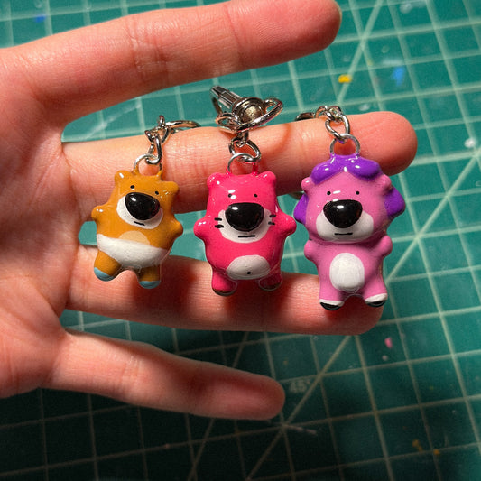 Otter Keychain [MADE TO ORDER 2-3 WEEKS]