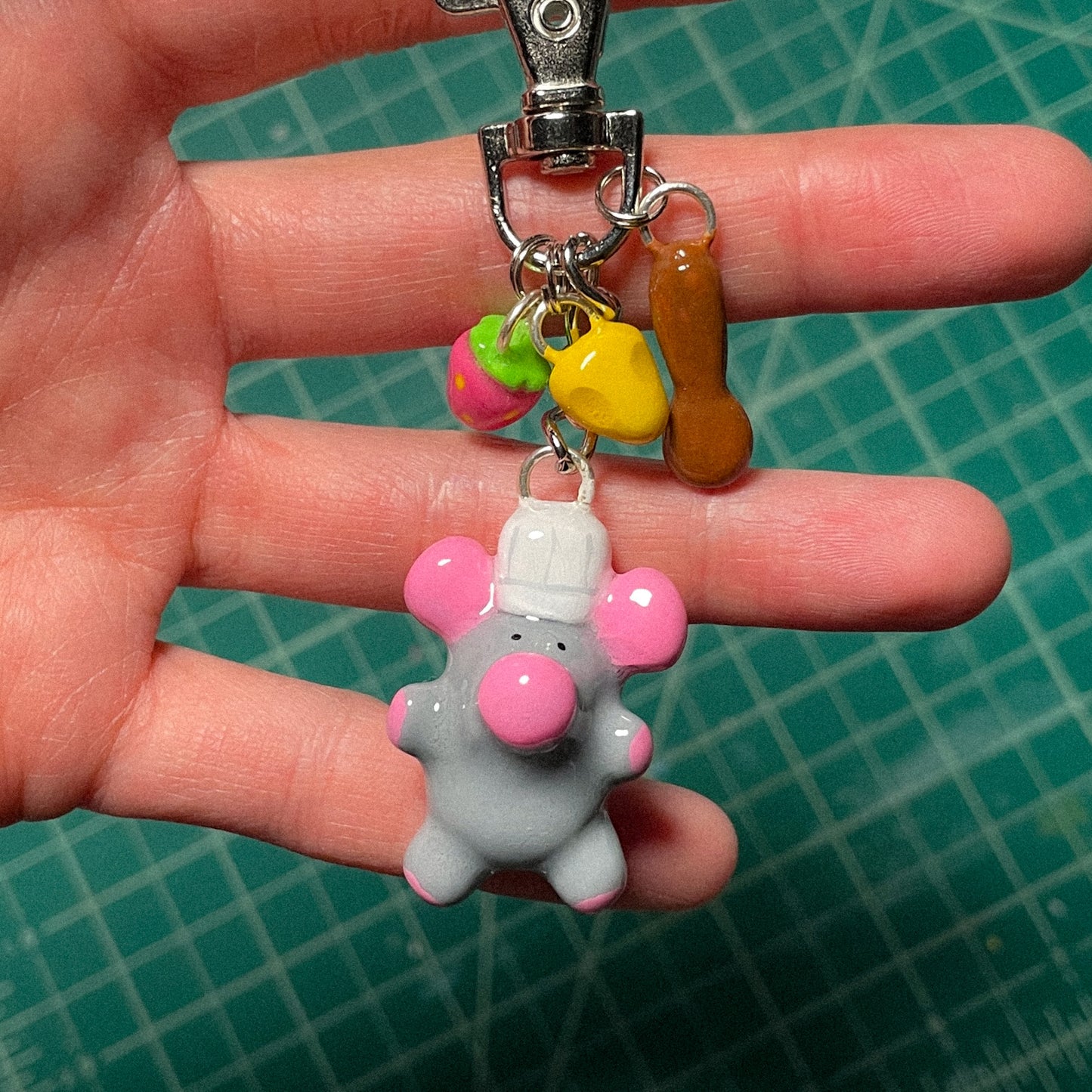 Chef Mouse Keychain [MADE TO ORDER 2-3 WEEKS]